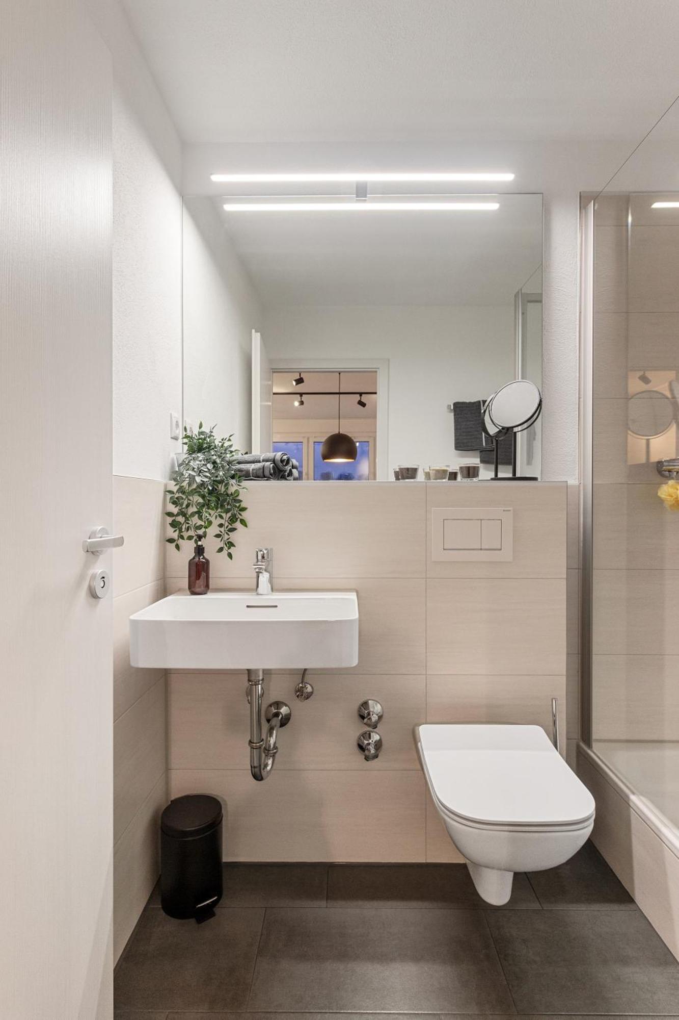 Appartement Fuer 1-2 - Wlan - Parkplatz - Homeoffice Кайзерслаутерн Екстериор снимка